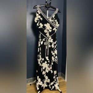 Apt. 9 Black and Cream Maxi Dress
